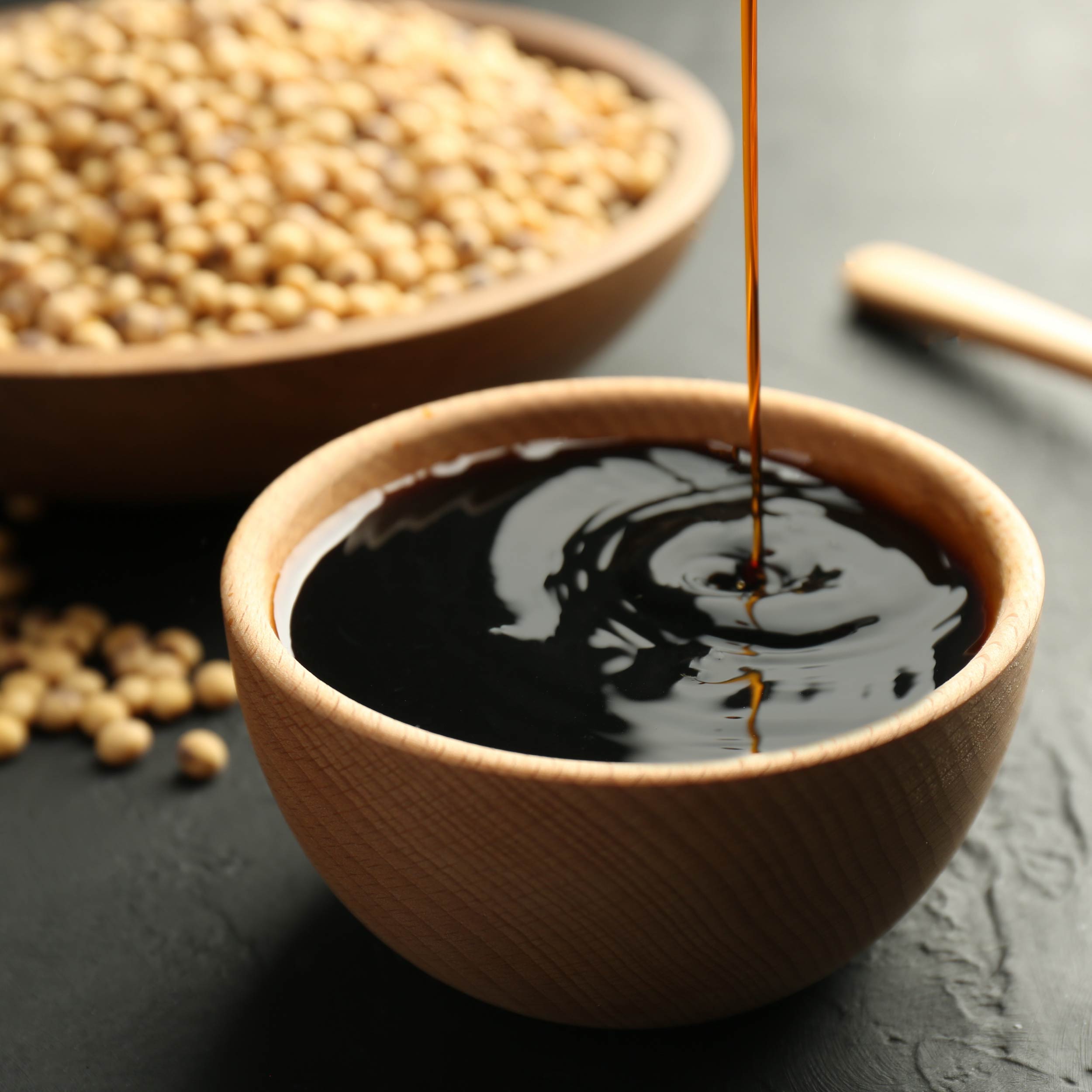 蕎拉燕麥 薄鹽醬燒一口酥 金黃酥脆、鹹香口感 讓你一口接著一口！