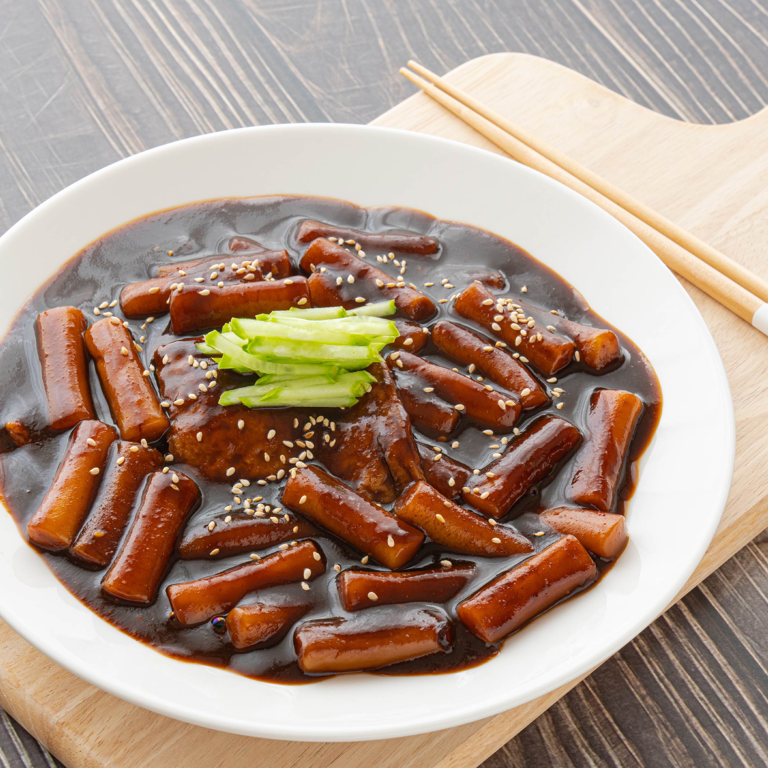 Goodpokki 4分鐘快煮年糕-炸醬 快速上桌，解鎖你的深夜食堂