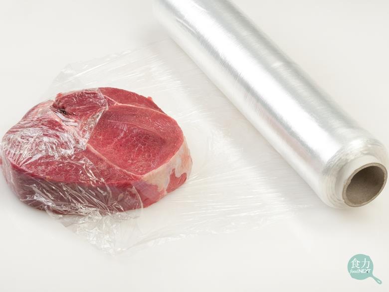 用保鮮膜包肉冷凍保存 安全嗎 小心不知不覺吃進有害物 食力foodnext 食事求實的知識頻道