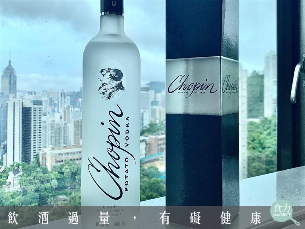 源於穀類釀造 後期靠馬鈴薯提高市占率 90年代改變伏特加市場的重要品牌 蕭邦 食力foodnext 食事求實的知識頻道