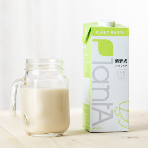 Plant A 無添加燕麥奶 台灣團隊跨國打造國際級燕麥奶 直接飲用或搭配咖啡茶飲都超讚